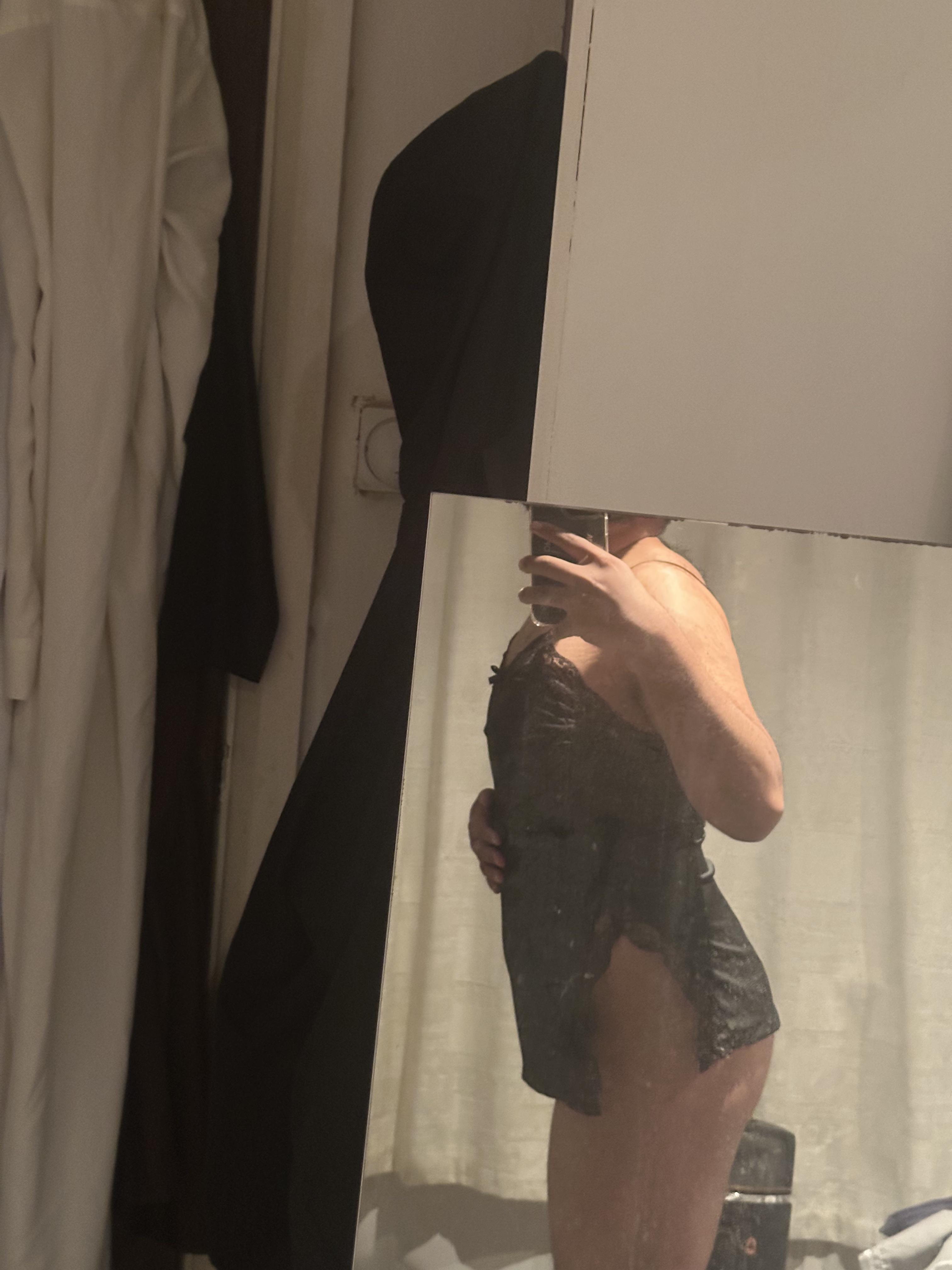 Mature in Bedtime Lingerie — Ready for Bed MILF Gallery