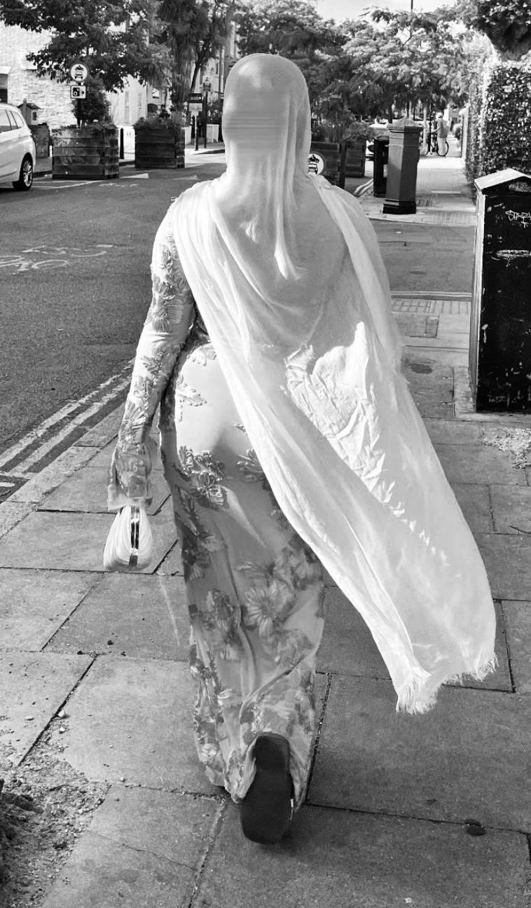 HijabiXXX Boudoir Tease: Smoky Eyes and Wet Lips — MuslimILF