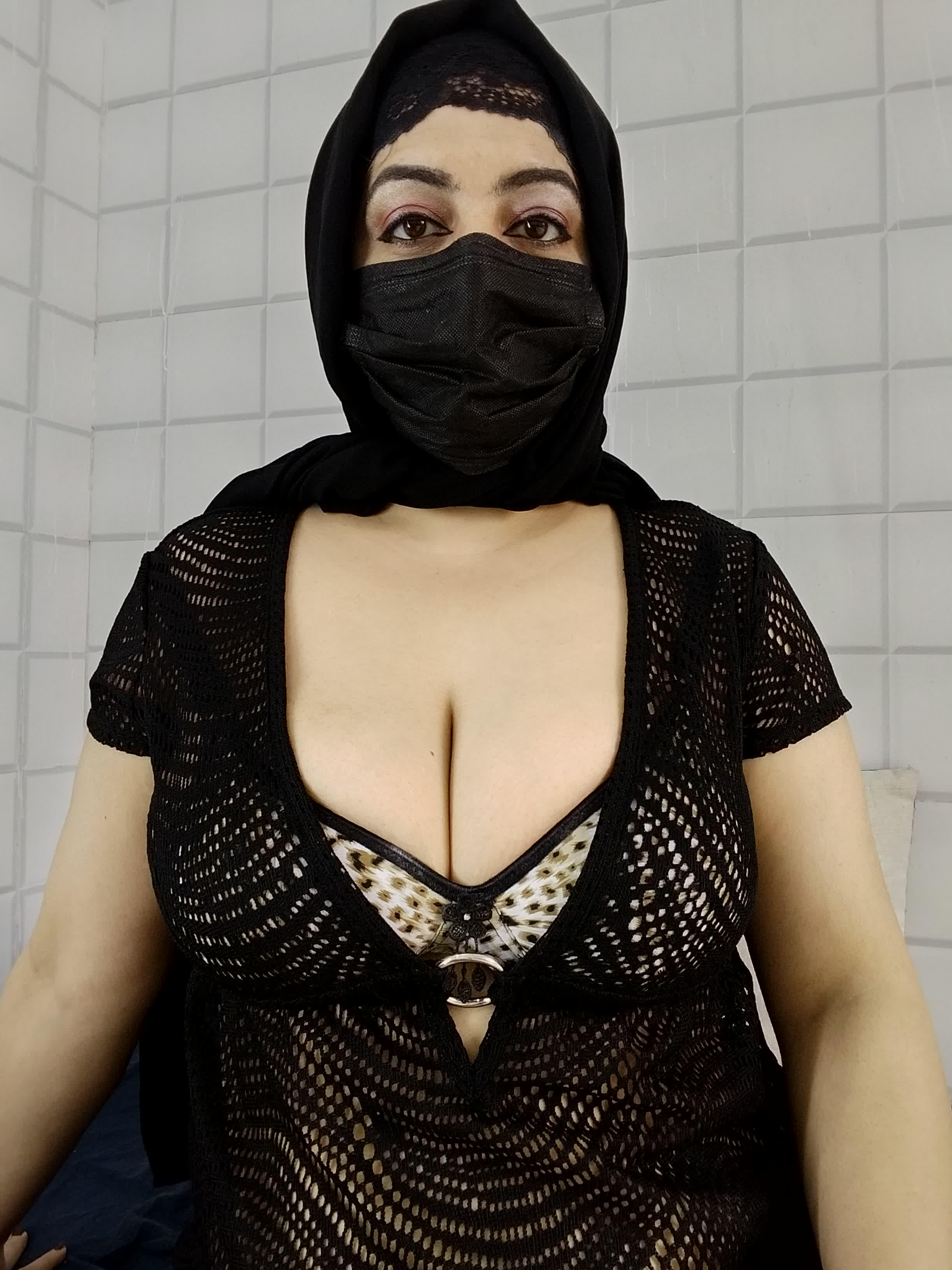 Hijabi xxx boudoir tease — HijabiXXX Boudoir Tease with Lace Hijab — M