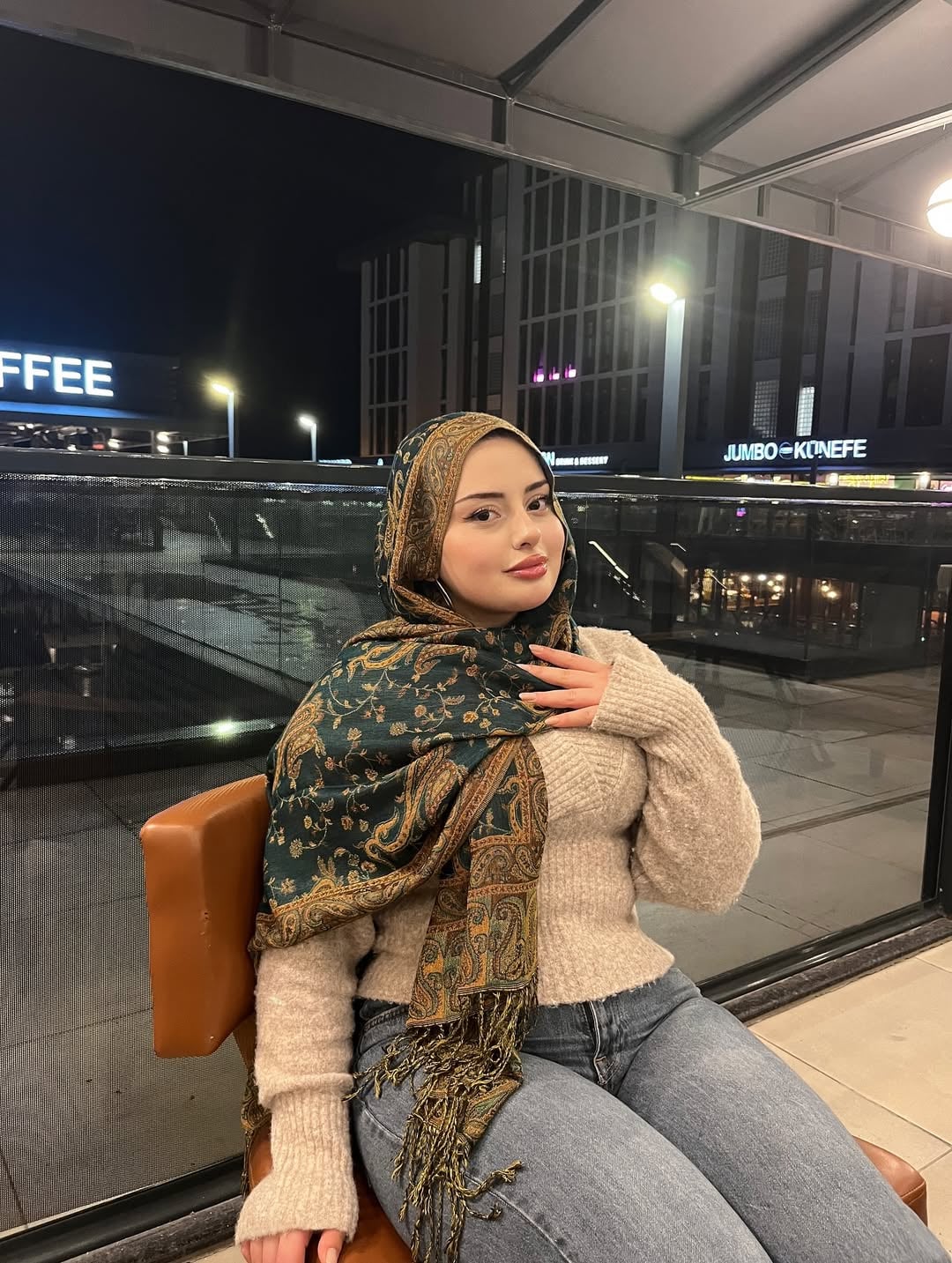 HijabiXXX MILF Boudoir Glow — Hoejabi MuslimILF