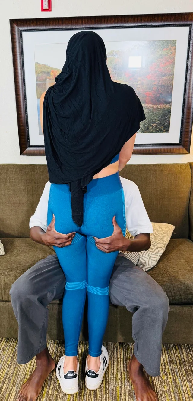 Haram Meetup Ends With Hijab Mature Getting Her Thick Arab Ass Pounded