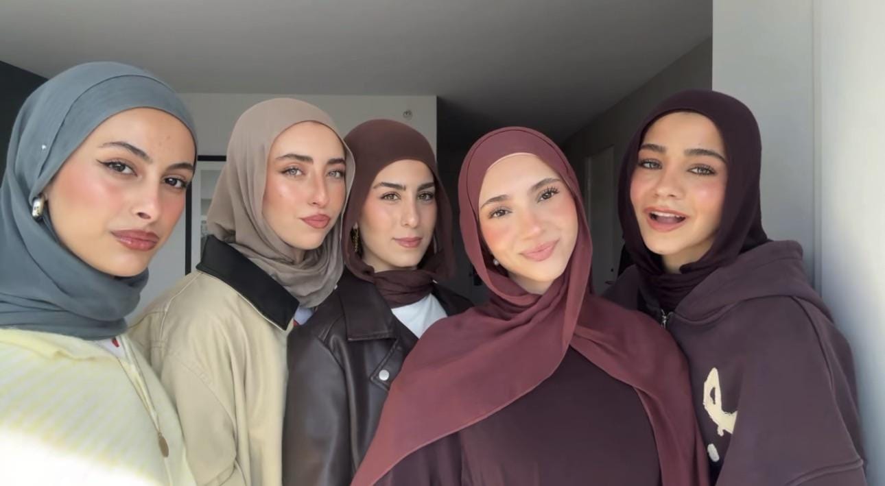 Hoejabi Porn 2025: Throatful Muslim Hijabi Tease – Exclusive Clips