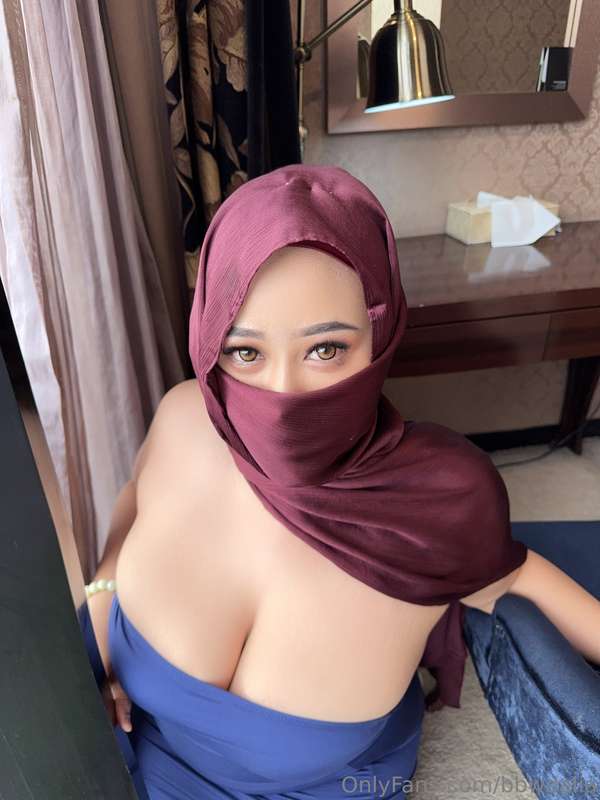 Muslim Milf Leaks: bbwdalia – Drowning in Desire ?