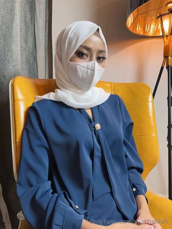Syakhalifah: Muslim Hijabi Leak – OnlyFans Hotness ?