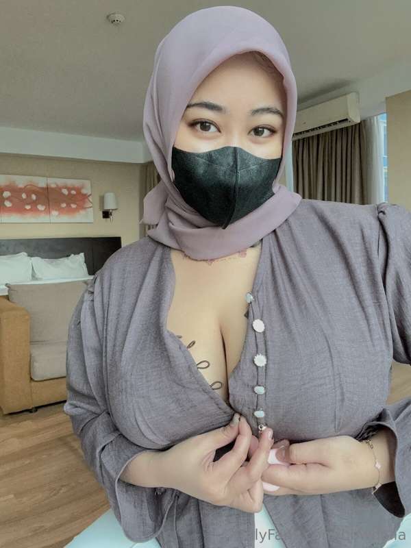 bbwdalia: Muslim Milf Reveals Her Desires ? Hijabi Porn