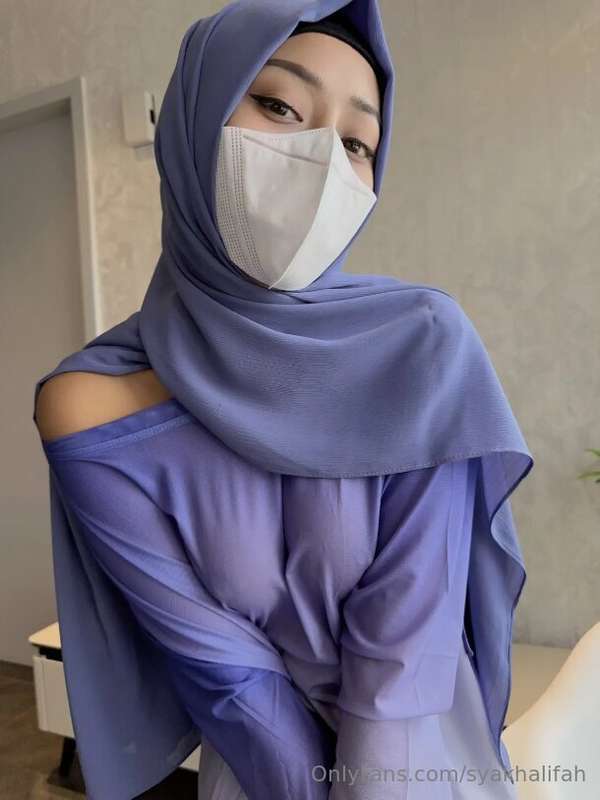 Syakhalifah: Muslim Hijabi Leaks – Bedroom Confessions