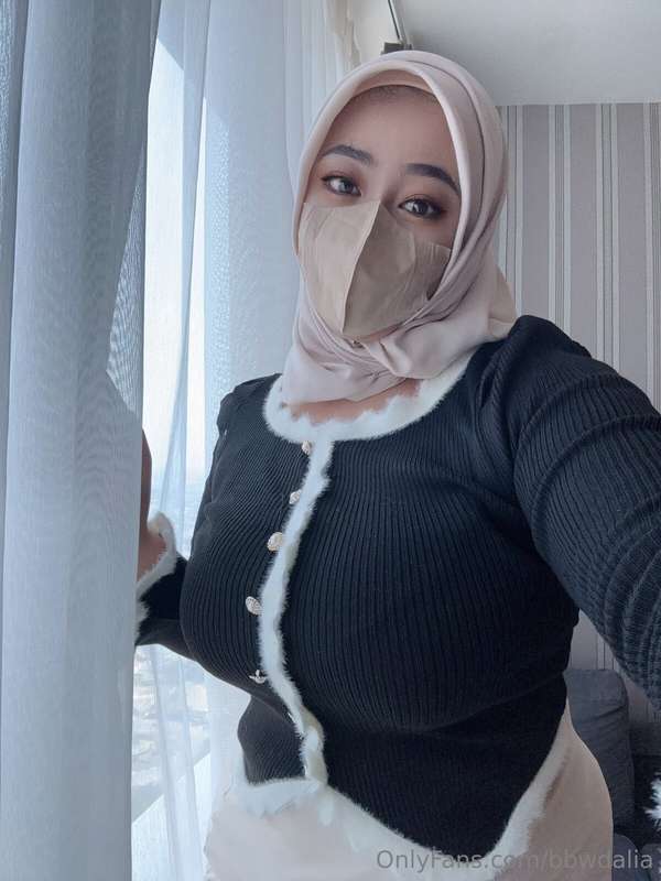 Muslim Milf Hijabi BBW Dalia Leaks Exclusive OnlyFans Content