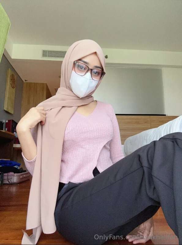 Muslim Milf Hijabi Leaks – Syakhalifah Exposed ?