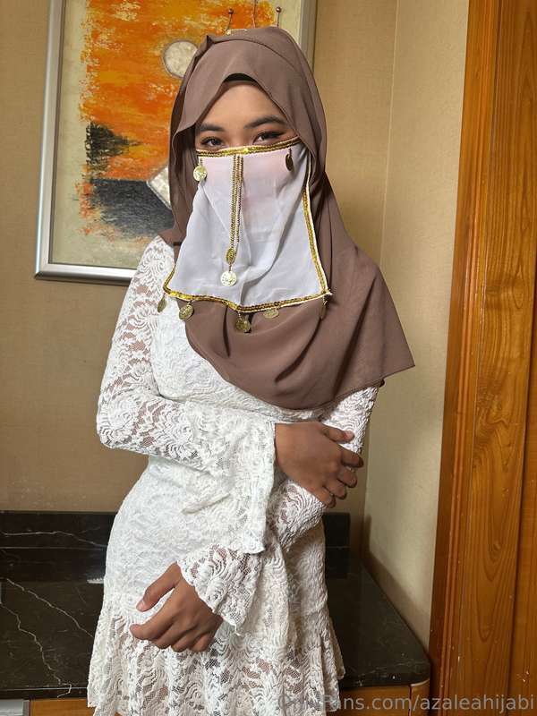Azaleahijabi: Mystical Hijab Reveals – Muslim OnlyFans Leaks
