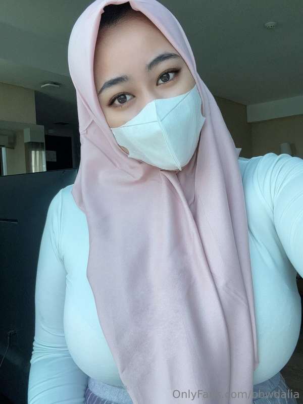Muslim Milf Hijabi Leaks – bbwdalia | OnlyFans Hot Pics