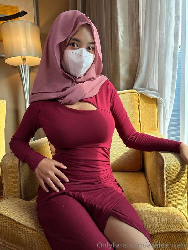 Azaleahijabi – Muslim Milf Leaks & OnlyFans Hijabi Content ?