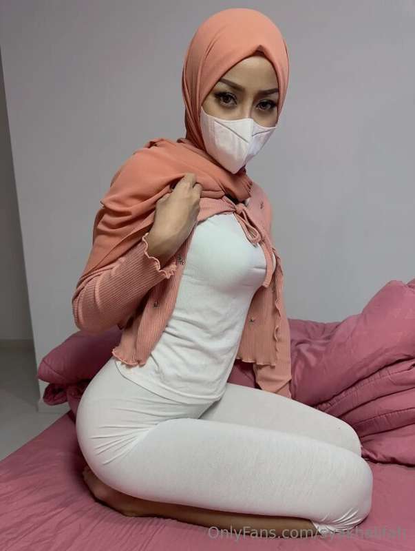 Muslim Milf Hijabi Leaks – Syakhalifah Exclusive ?