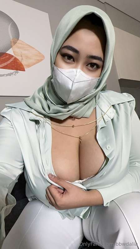 Muslim Milf Hijabi Leaks – bbwdalia Exclusive ?