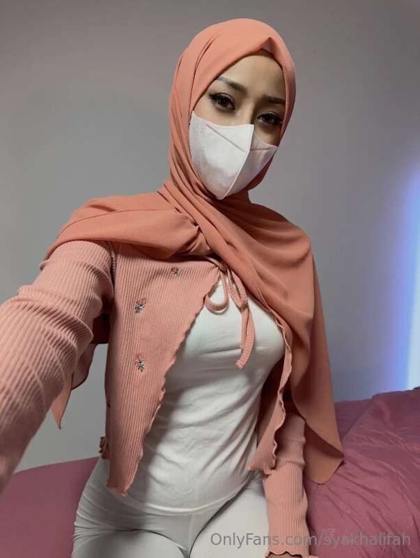 Muslim Milf Hijab Leak – Syakhalifah’s Secrets ?