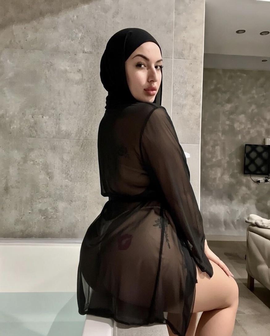 Habibi’s Secret: Hijabi XXX – Muslim Porn Unleashed