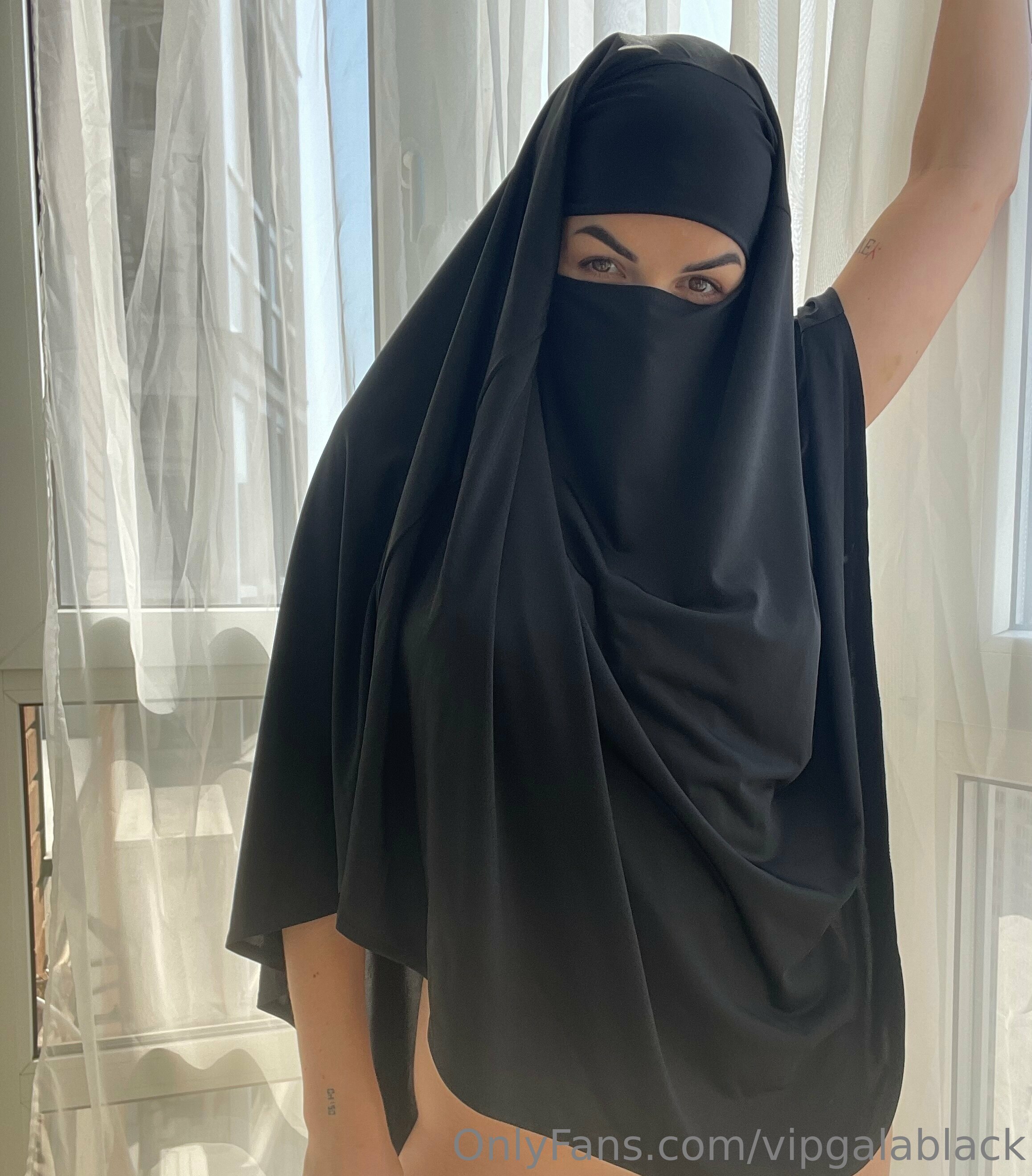 Muslim Milf Hijabi Leaks – Exclusive OnlyFans Content