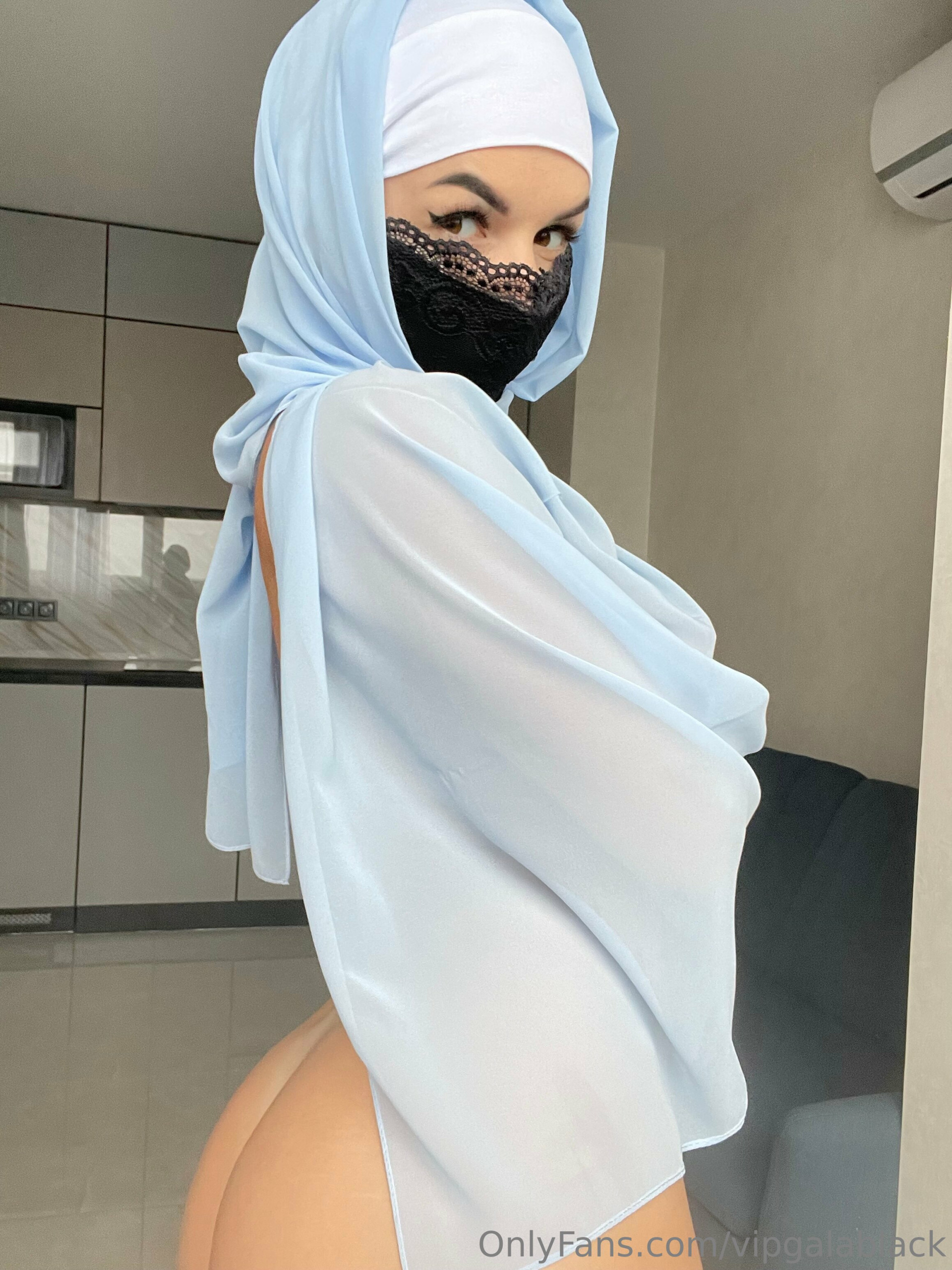 Muslim Milf Hijabi Leaks: Forbidden Desire Unveiled
