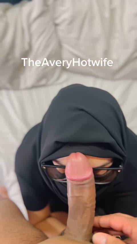 Muslim Milf Ramadan Worship: Uncut Cock and Forbidden Delights